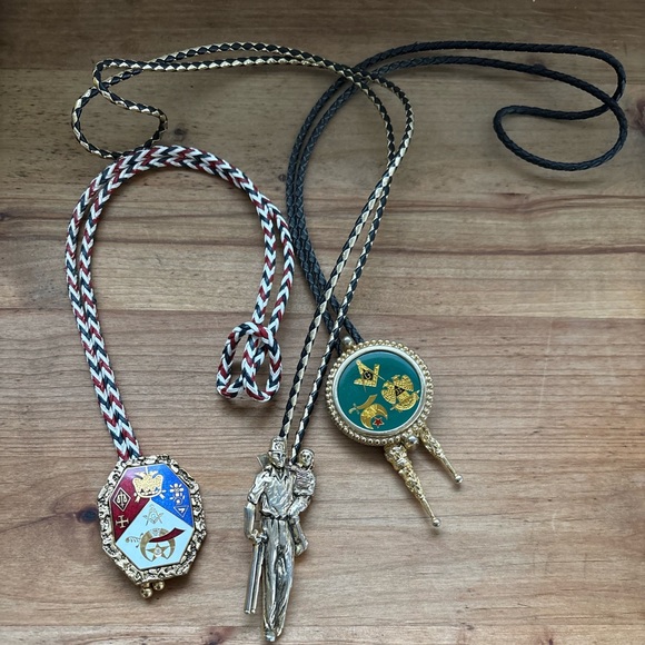 Vintage Bolo Ties, Free Mason Metal Shriners, Masonic, Selling All 3 As A Set. - Picture 2 of 12